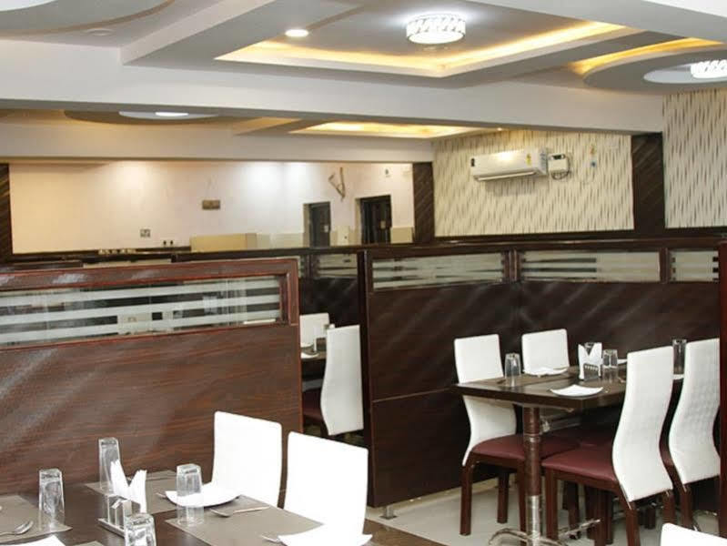 Hotel Mars Chennai Exterior foto